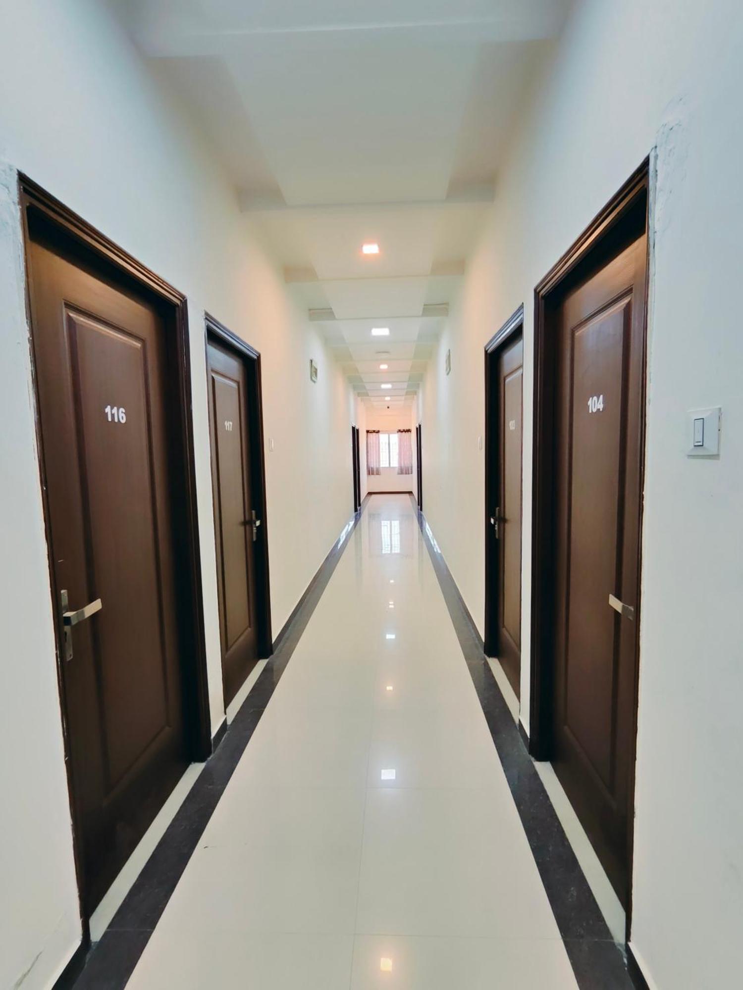 Hotel Heritage Palace Bhuj Esterno foto