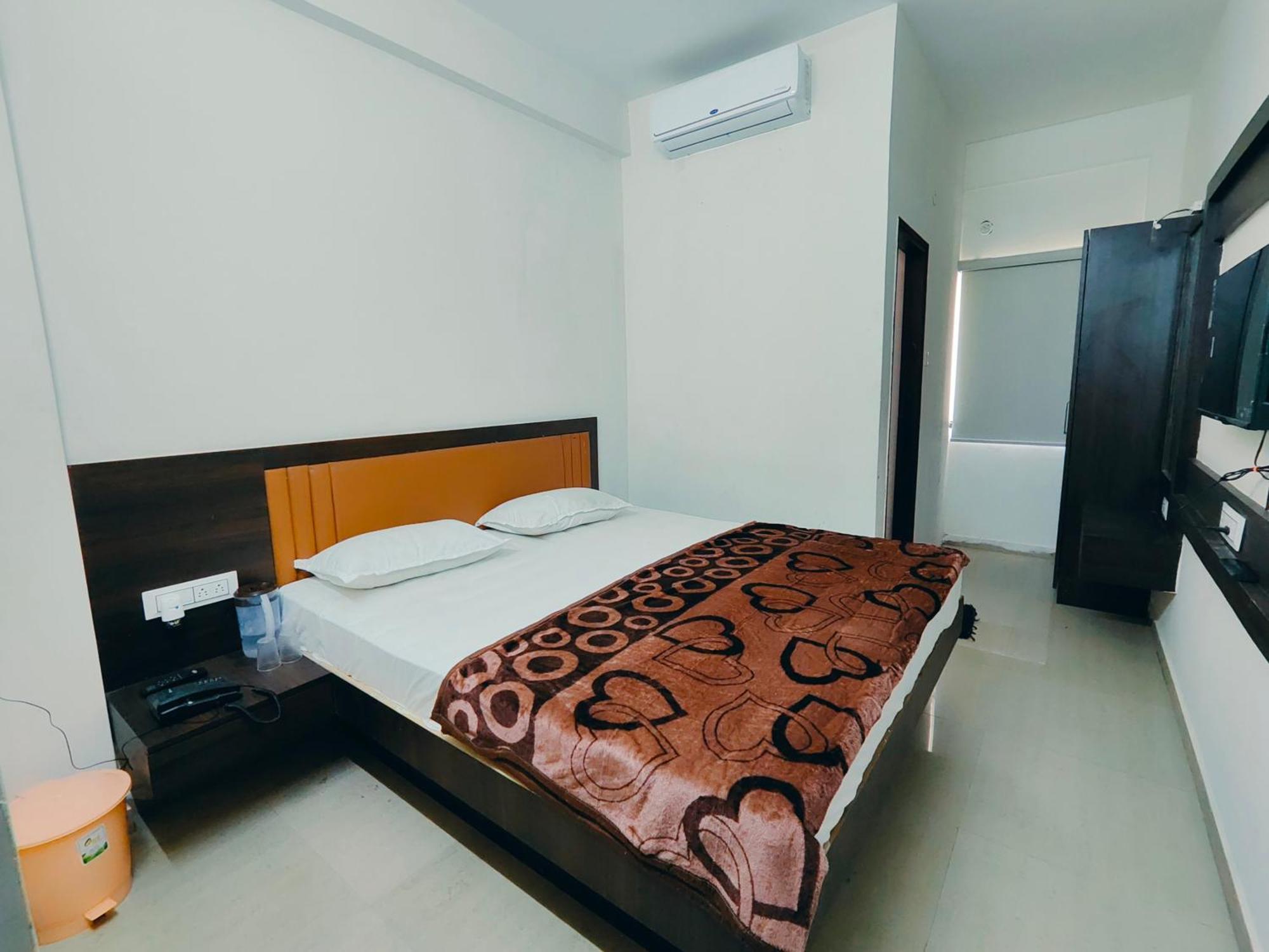 Hotel Heritage Palace Bhuj Esterno foto