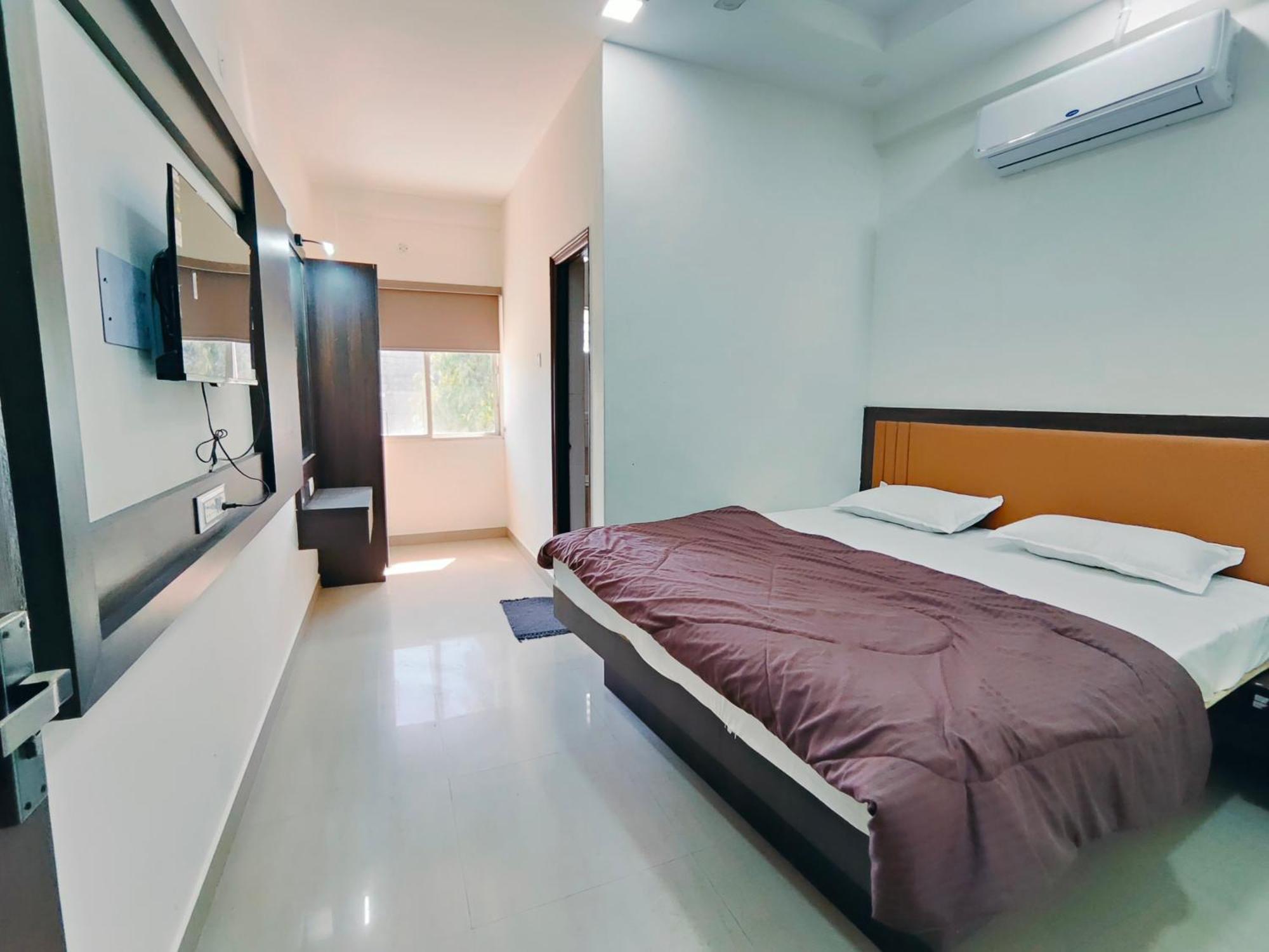 Hotel Heritage Palace Bhuj Esterno foto