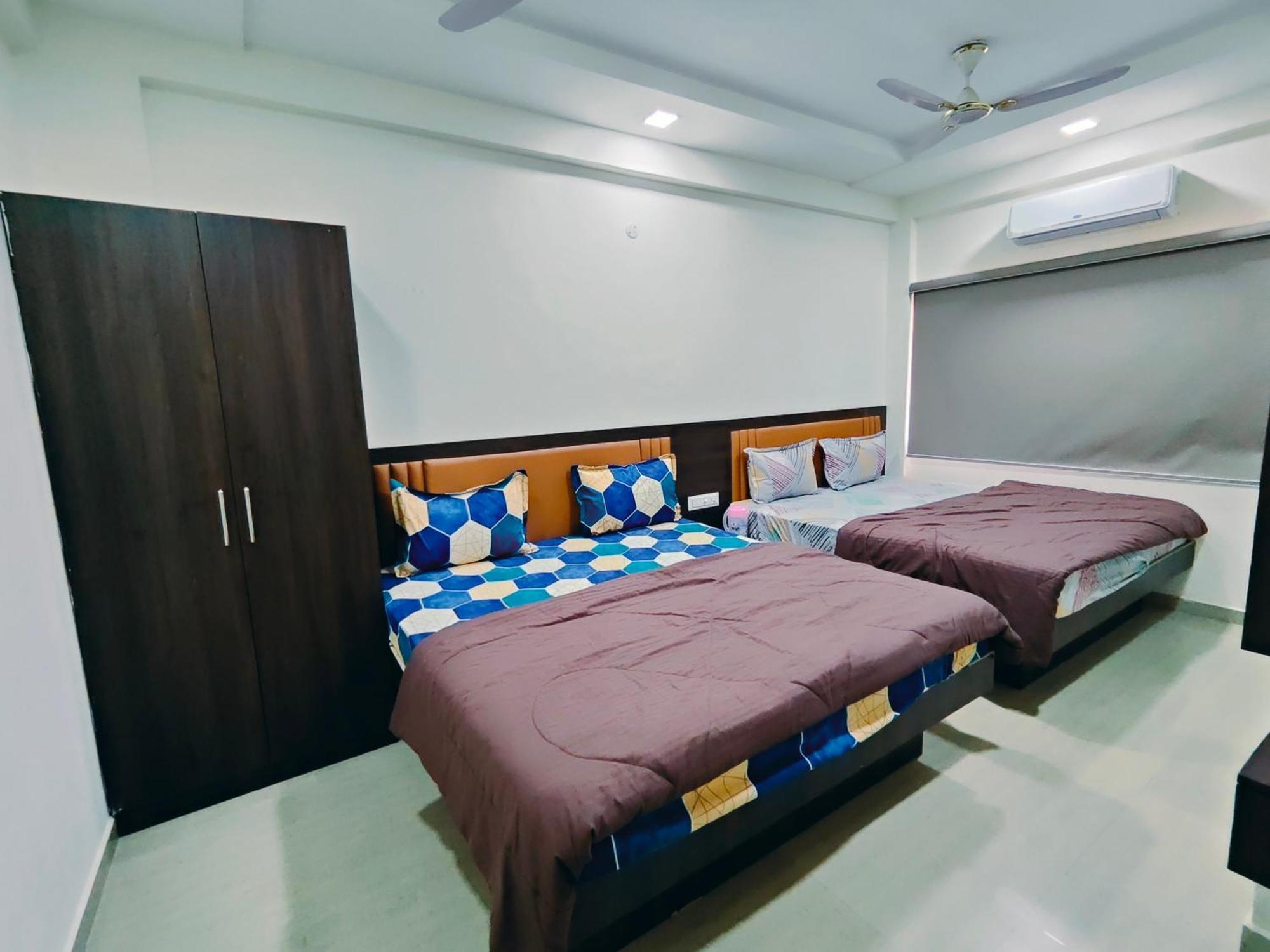 Hotel Heritage Palace Bhuj Esterno foto