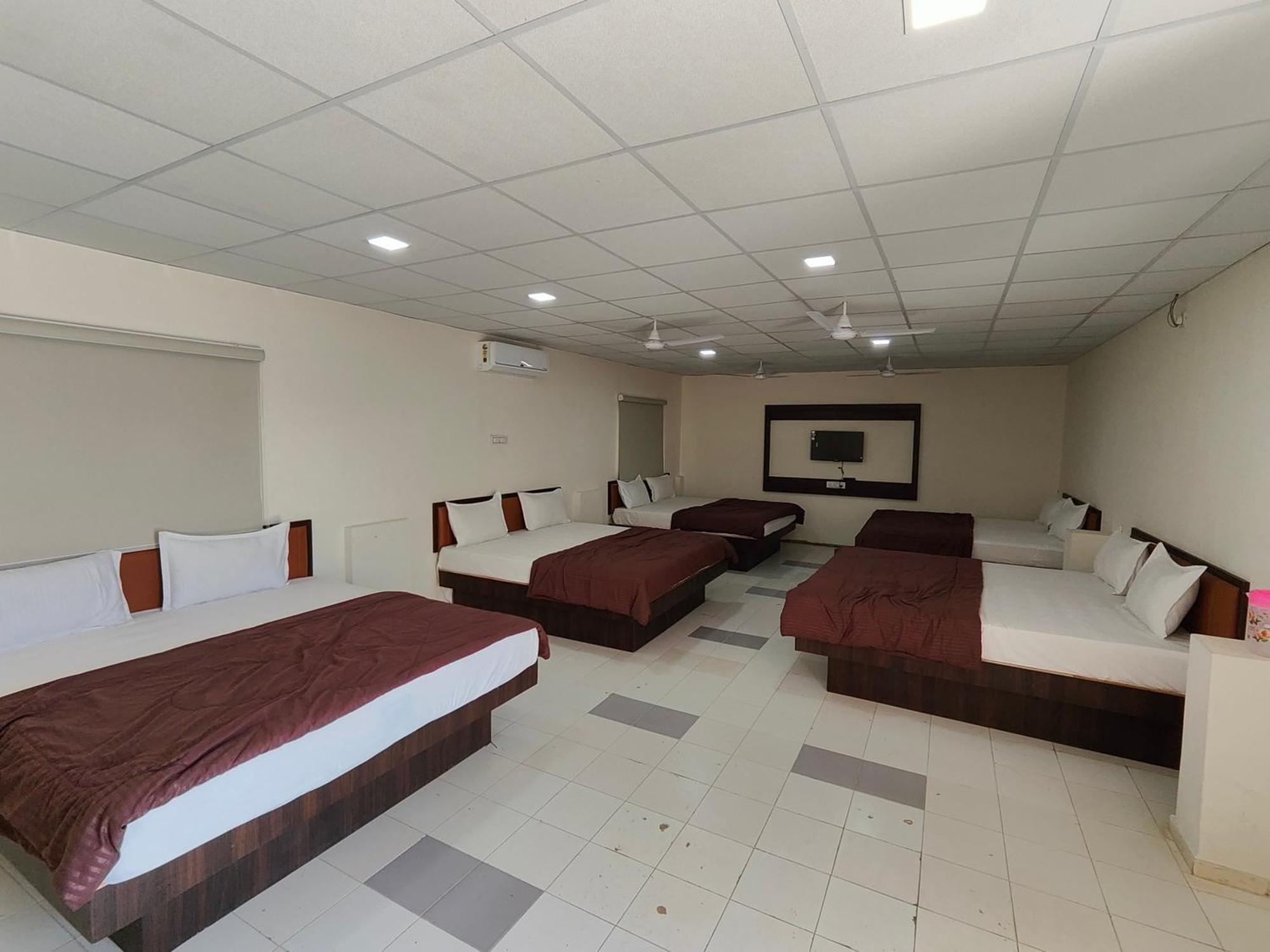 Hotel Heritage Palace Bhuj Esterno foto